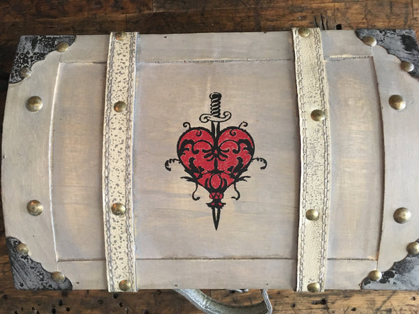 SAMPLE SALE: Evil Queen-Inspired Drink Set